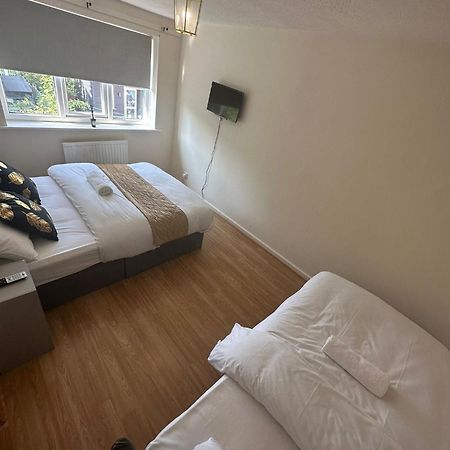 3 Bedroom Apartment Close To Manchester City Stadium And Coop Live 외부 사진