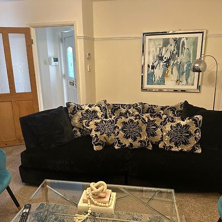 3 Bedroom Apartment Close To Manchester City Stadium And Coop Live 외부 사진
